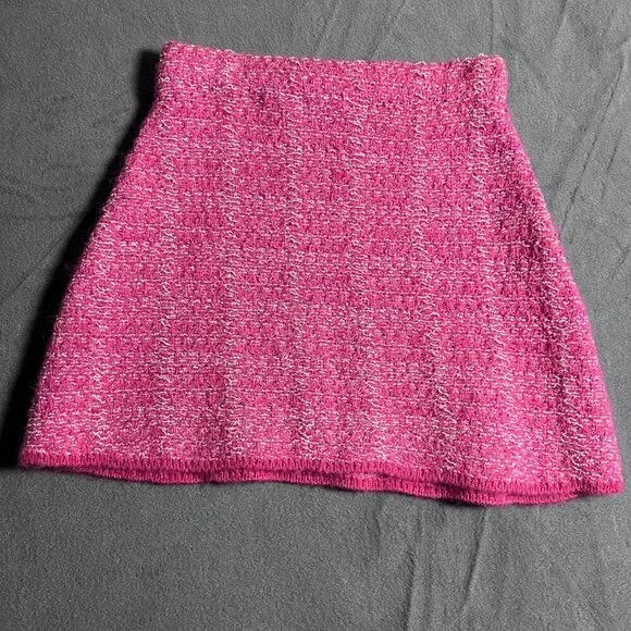 ZARA Pink Textured Knit Mini Skirt Size Small - Picture 2 of 5